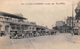 Le Raincy    93    La Gare   Extérieure  (plis) - Le Raincy