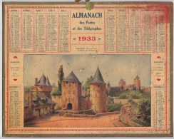 ALMANACH DES POSTES ET DES TELEGRAPHES 1933 -"FOUGERES -L'ENTREE DU CHATEAU " - Grossformat : 1921-40