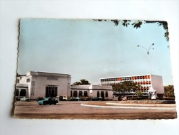 Carte Postale Ancienne : BRAZZAVILLE : La Poste - Brazzaville