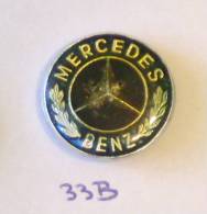 Automobile Motoring, Voiture Car Auto MERCEDES BENZ (pin , Ex Yugoslavia)- Old Model Ancien 1.50cmmodèle - Mercedes