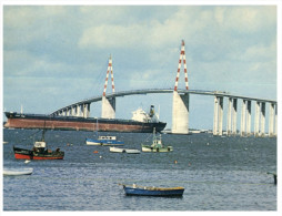 (100 M+S) Pont De St Nazaire Et Petrolier - Petroleros