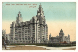 Cp, Angleterre, Liverpool, Royal Liver Buildings And Dock Offices, Voyagée 1913 - Liverpool