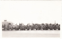 TRACTOR PARADE (Real Photo Postcard 'Gevaert') - Tracteurs