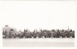 TRACTOR PARADE (Real Photo Postcard 'Gevaert') - Traktoren