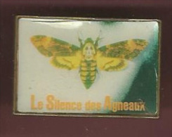 39384-pin's .Cinema.le Silence Des Agneaux.papillon. - Cinéma