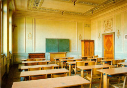 AK NÖ 2560 Berndorf Klassenzimmer Empire Volksschule Hauptschule Schule School Kislingerplatz Niederösterreich Austria - Berndorf