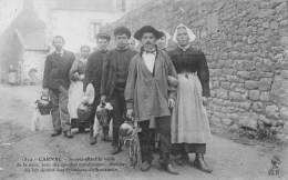 Carnac   56     Noce Invités  Avec Des Cruches Enrubannées Allant Chercher Du Lait - Carnac