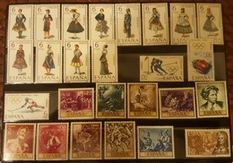 España 1968. Año Completo. Nuevos Sin Fijasellos. Numeración EDIFIL1839-1897 - Collections