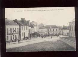 61 Bazoches Sur Hoene Entrée Du Bourg Par La Route De Mortagne Pas D'édit.  N° 4 Hotel De La Croix D'or , Vaisselle - Bazoches Sur Höne