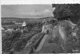 02 - CHATEAU THIERRY - LE CHEMIN DE RONDE DU CHATEAU - Chateau Thierry