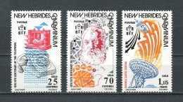 HEBRIDES 1976 N° 429/431 ** Neufs = MNH  Superbes Cote 4 € Première Liaison Téléphonique Communications Satelittes Espac - Neufs