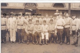 CPA CARTE PHOTO MILITAIRE 53 EME REGIMENT D ARTILLERIE DE CAMPAGNE 11EME BATTERIE CLERMONT FERRAND 2100 - Régiments