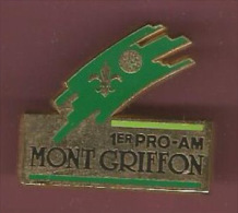 39515-pin's .Golf Hôtel De Mont Griffon Signé 11-10-92.. - Golf