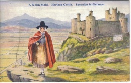 CPA - Carte Système - SNOWDON - A WELSH MAID - HARLECH CASTLE - Edition E.T.W.Dennis & Sons Ltd - Merionethshire