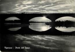 VIGEVANO. NOSTALGICA PROSPETTIVA DEL PONTE SUL TICINO. BELLA CARTOLINA ANNI '50 - Vigevano