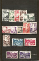 ANDORRE LOT ENTRE N°138 ET153 NEUFS ET OBLITERES DE 1955 Valeur Yvert 80¤ - Neufs