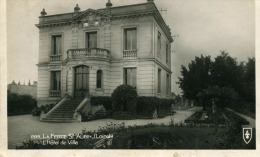 LA FERTÉ SAINT AUBIN - L'HOTEL DE VILLE (Carte Photo) - La Ferte Saint Aubin