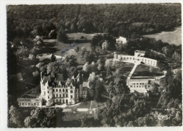 LES TROIS MOUTIERS. - Auberge De L'Amitié M. NOIRAUD. CPM - Les Trois Moutiers