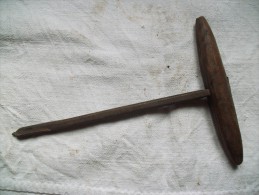 Outillage Ancien - Sorte D'avant-trou (Matériel Menuisier ?) - Antike Werkzeuge
