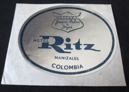 HOTEL MOTEL RESIDENCIA RITZ MANIZALES COLOMBIA DECAL STICKER LUGGAGE LABEL ETIQUETTE AUFKLEBER DECAL STICKER BOGOTA - Etiquetas De Hotel