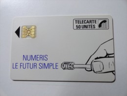 RARE : NUMERIS LE FUTUR SIMPLE MINT CARD - Internes