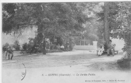 16 - RUFFEC (Charente) - Le Jardin Public. - Animée. - Ruffec
