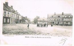 Droué - Place Du Marché Et Rue St-Nicolas - - Droue