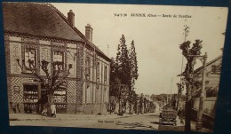 AUNEUIL.Route De Noailles.cpsm,voyagé,be,animée - Auneuil