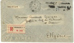 Lettre Rec. De Tananarive Du 28-2-46 Pour Oran - Covers & Documents