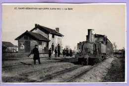 44 - SAINT SEBASTIEN Sur LOIRE --  La Gare - Saint-Sébastien-sur-Loire