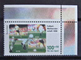 Briefmarke BRD WM 1998 Michel 1968 Mit Eckrand Postfrisch - Neufs