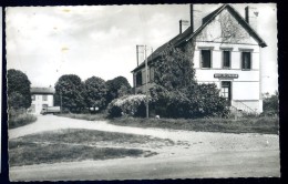 Cpsm Du 45 Ouzouer Sur Thézée Hôtel Restaurant De La Gare      PZ10 - Ouzouer Sur Loire