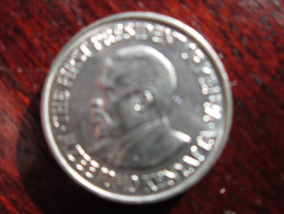 KENYA 1969  FIFTY CENTS   KENYATTA Copper-Nickel  USED COIN In EXCELLENT CONDITION. - Kenia