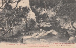 Cp , 26 , GRIGNAN , Vue D'ensemble De La Grotte De Rochecourbières, Donnée à La Ville En 1857 Par Le Baron Salomon - Grignan