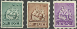 SLOVAKIA..1941...Michel # 91-93...MH. - Unused Stamps