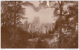 POSTCARD 1930 WELLS CATHEDRAL - FROM TOR HILL - Wells