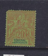 SENEGAL N° 14 20C BRIQUE S VERT TYPE GROUPE ALLÉGORIQUE 1 DENT COURTE NEUF AVEC CHARNIÈRE - Unused Stamps