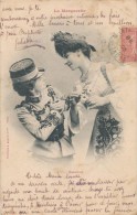 CPA Illustrateur Bergeret - La Marguerite - Couple De Femmes - Femme Déguisée En Militaire - Bergeret