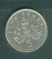 Grande Bretagne 5 Pence 2003  - Pia9512 - 5 Pence & 5 New Pence