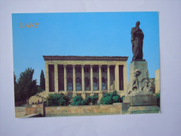 AZERBAIJAN   :BAKY  ,BAKU :    Monument To Fizuli 16th Centry Poet - Azerbaigian