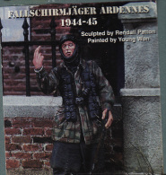 - WARRIORS - Figurine " Para Allemand Ardennes 1944-45  " - 1/35°- Réf 35127 - Figurine