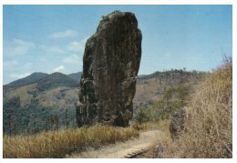 (499) Older Australian Postcard - QLD - Kuranda Rock - Cairns