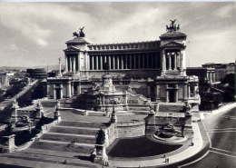 Roma - Altare Della Patria - 5711 - Formato Grande Viaggiata - Altare Della Patria