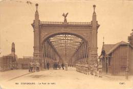 Strasbourg      67      Militaires Au Pont De Kehl   (voir Scan) - Straatsburg