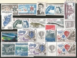 ANTARCTIQUE FRANCAIS. Année 1983-1984.  17 T-p Neufs **, Inclus PA  .  Côte 48,00 € - Sonstige & Ohne Zuordnung