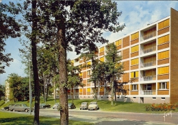 78 - AUBERGENVILLE - Résidence D'AOSTA - Semi Moderne Gd Format - Aubergenville