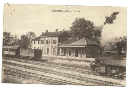 CHATEAU SALINS- Arrivée Du Train En Gare - Chateau Salins
