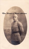 CPA CARTE PHOTO MILITAIRE 13 EME REGIMENT 2168 - Personen