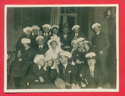 157834 / CARNIVAL - BERLIN GERMANY  1921 Celebrating The Name Day With A Glass Of Wine - STUDENTS Bulgaria Bulgarie - Carnaval