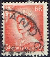NEW ZEALAND # STAMPS FROM YEAR 1953  STANLEY GIBBONS 727 - Used Stamps